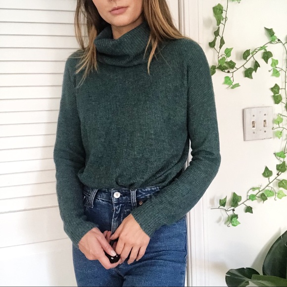 Madewell Sweaters - Madewell Ribbed Turtleneck Sweater